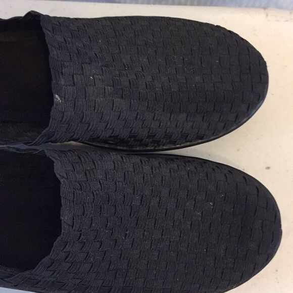 Baretrap black wedges size 11 mesh shoes heels - Picture 3 of 7